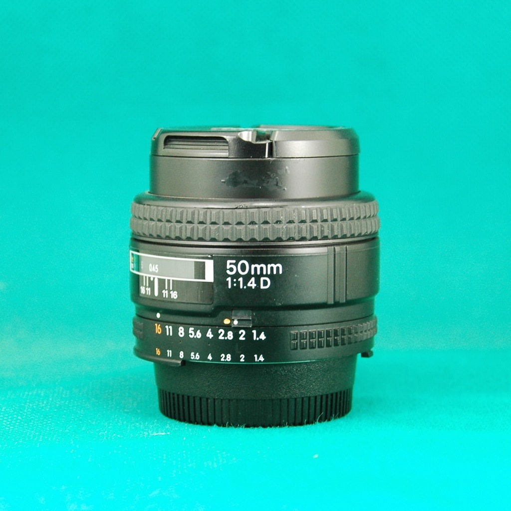Lensa Fix Nikon AFD / AF 50 mm F 1.4 D / AF-D 50mm F1.4 Hasil Bokeh