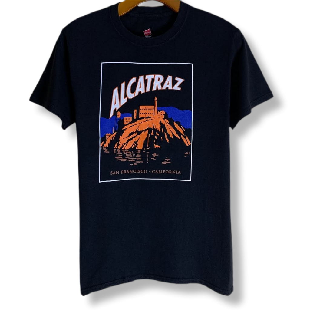 ALCATRAZ AT NIGHT - GOLDEN GATE NATIONAL PARKS  T-SHIRT | KAOS | AFM