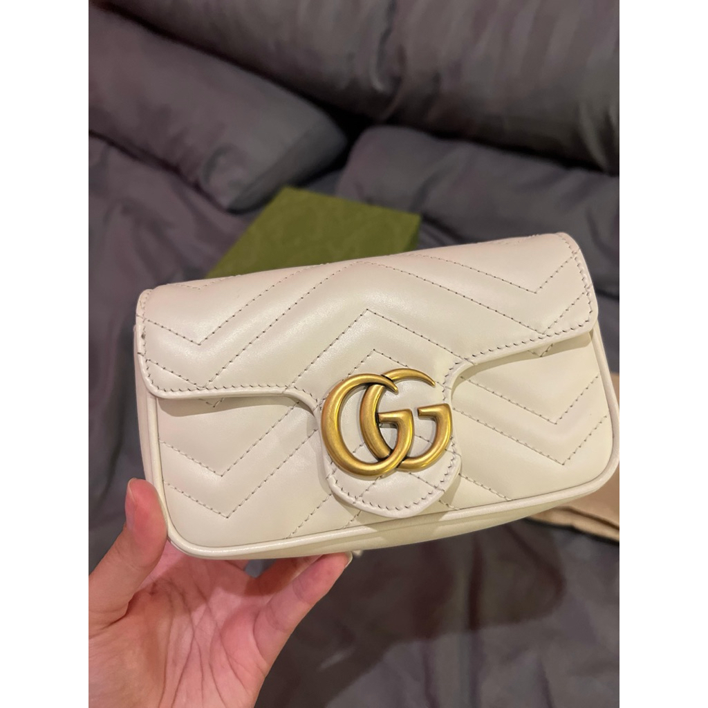 GUCCI GG Marmont Super Mini Crossbody – White