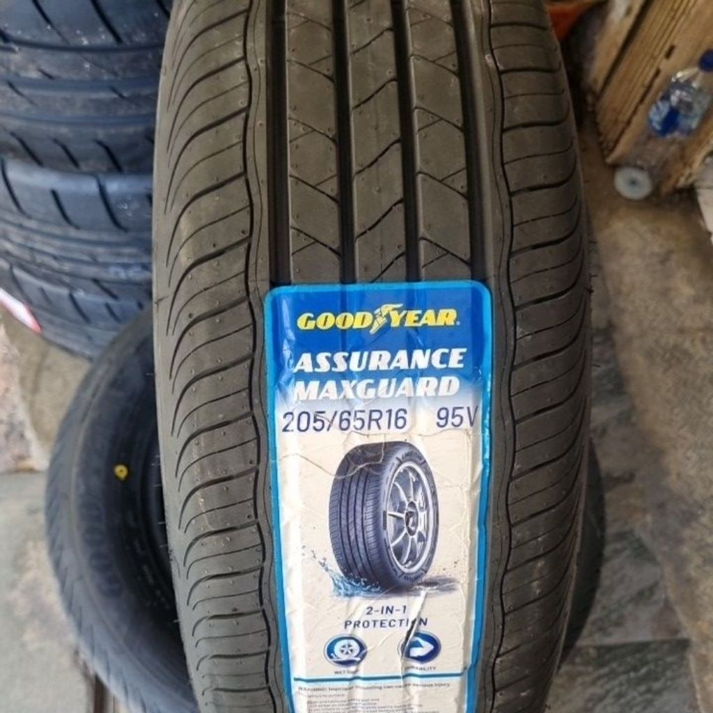 Ban goodyear 205/65R16 ASSURANCE MAXGUARD ( innova reborn daihatsu rocky toyota raize )