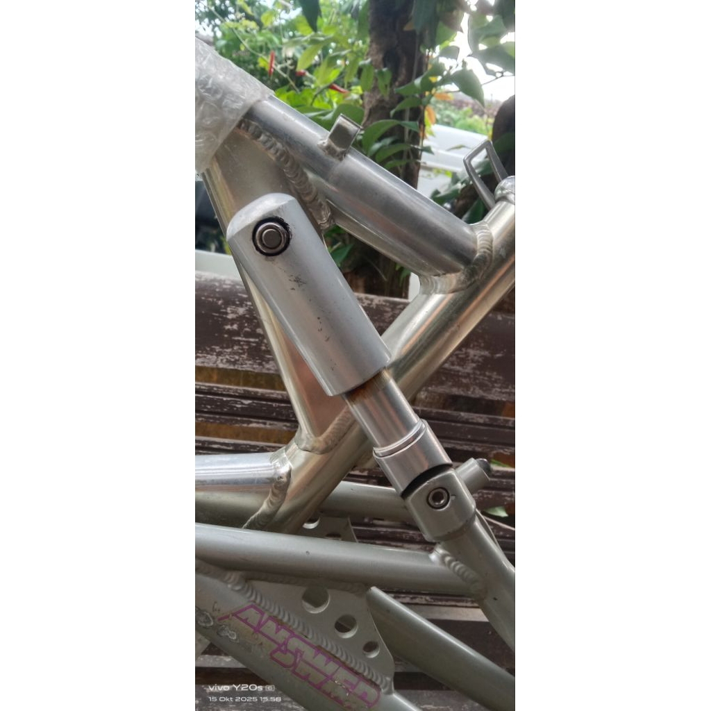 LIMITED FRAMESET MTB CANNONDALE MANTISAMERICAN ELEVATED

Istimewa original