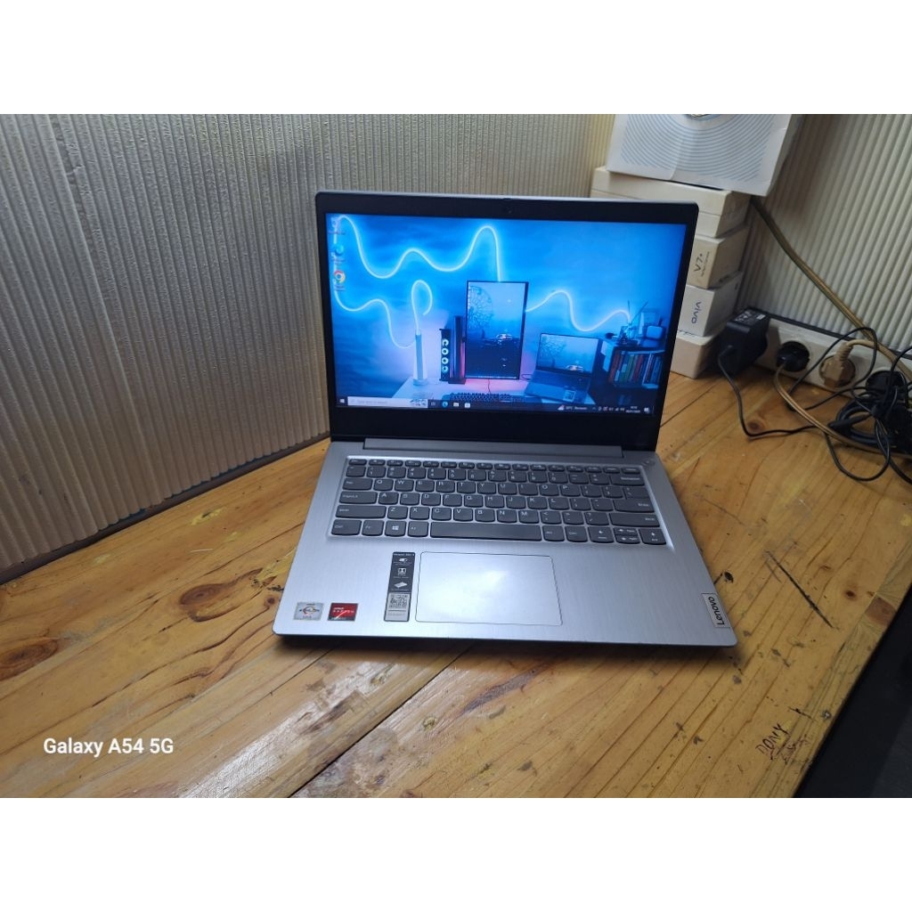 Lenovo Ip Slim 3 Amd Athlon Gold 3150U 8/512GB