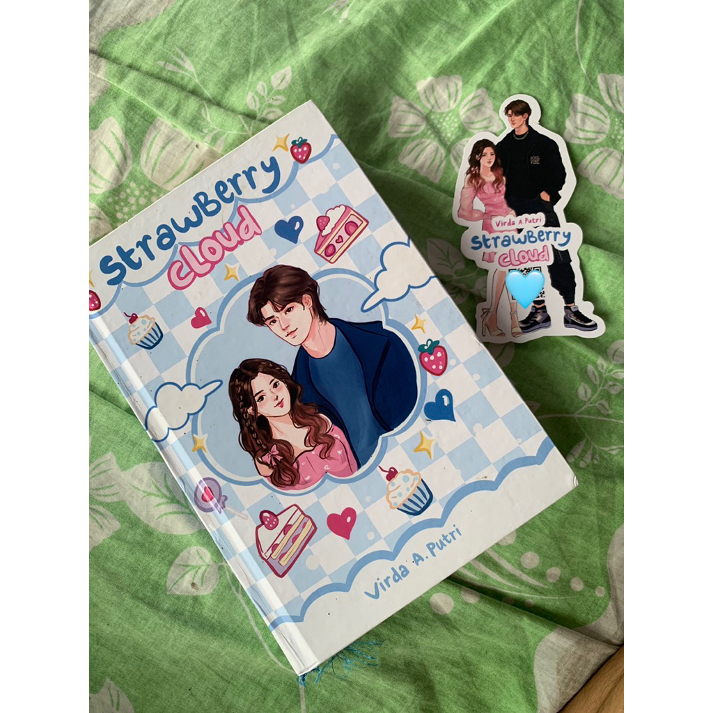 PRELOVED—NOVEL STRAWBERRY CLOUD (HARD COVER) BY VIRDA A PUTRI (PinkCappucino)