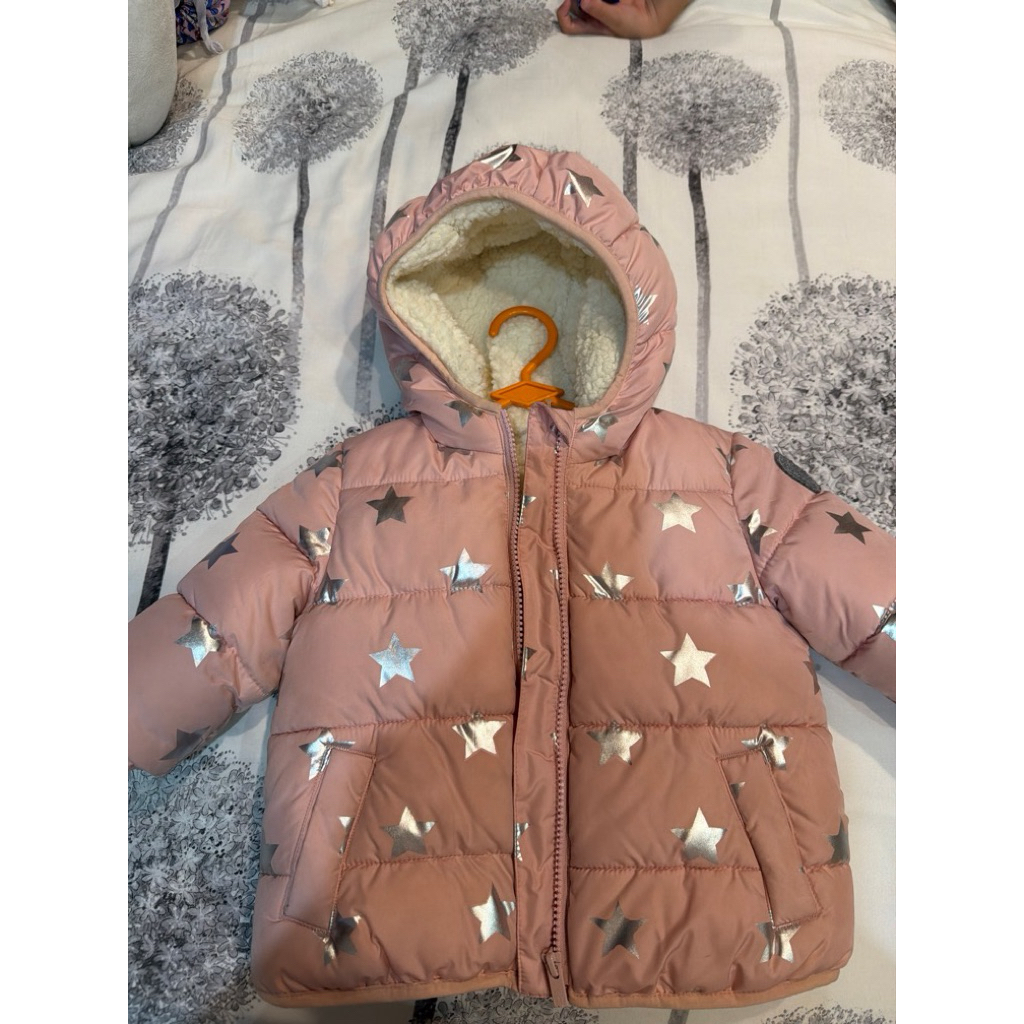 preloved coat merek GAP