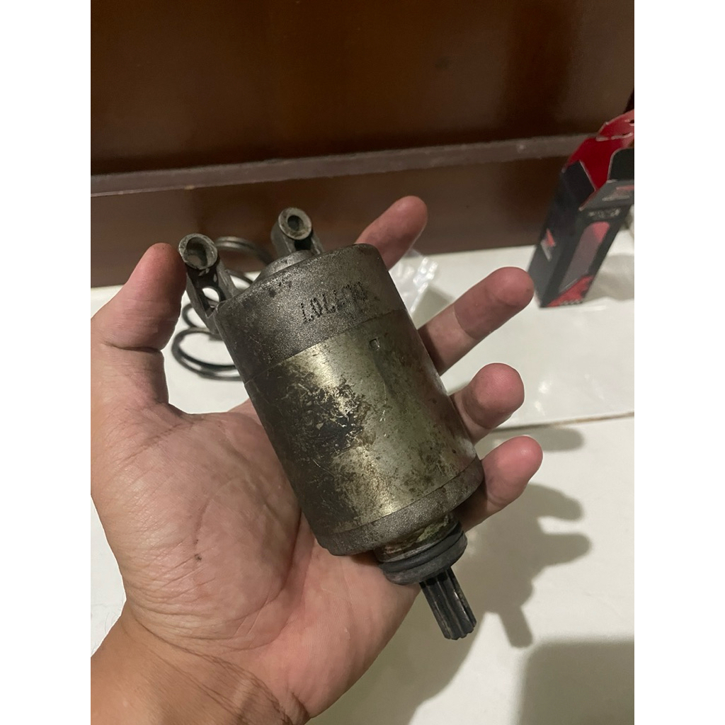 DINAMO STATER SATRIA FU ORIGINAL SUZUKI MOTOR satria fu 150 lama (karburator)/baru (injeksi) ORI 100