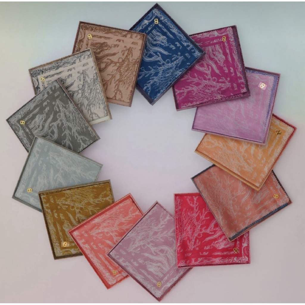 buttonscarves el mar minorca