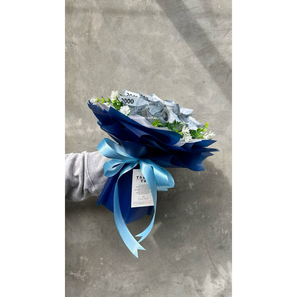Round Money Bouquet by Ceuria Bouquet | Buket uang | Buket duit 2000
