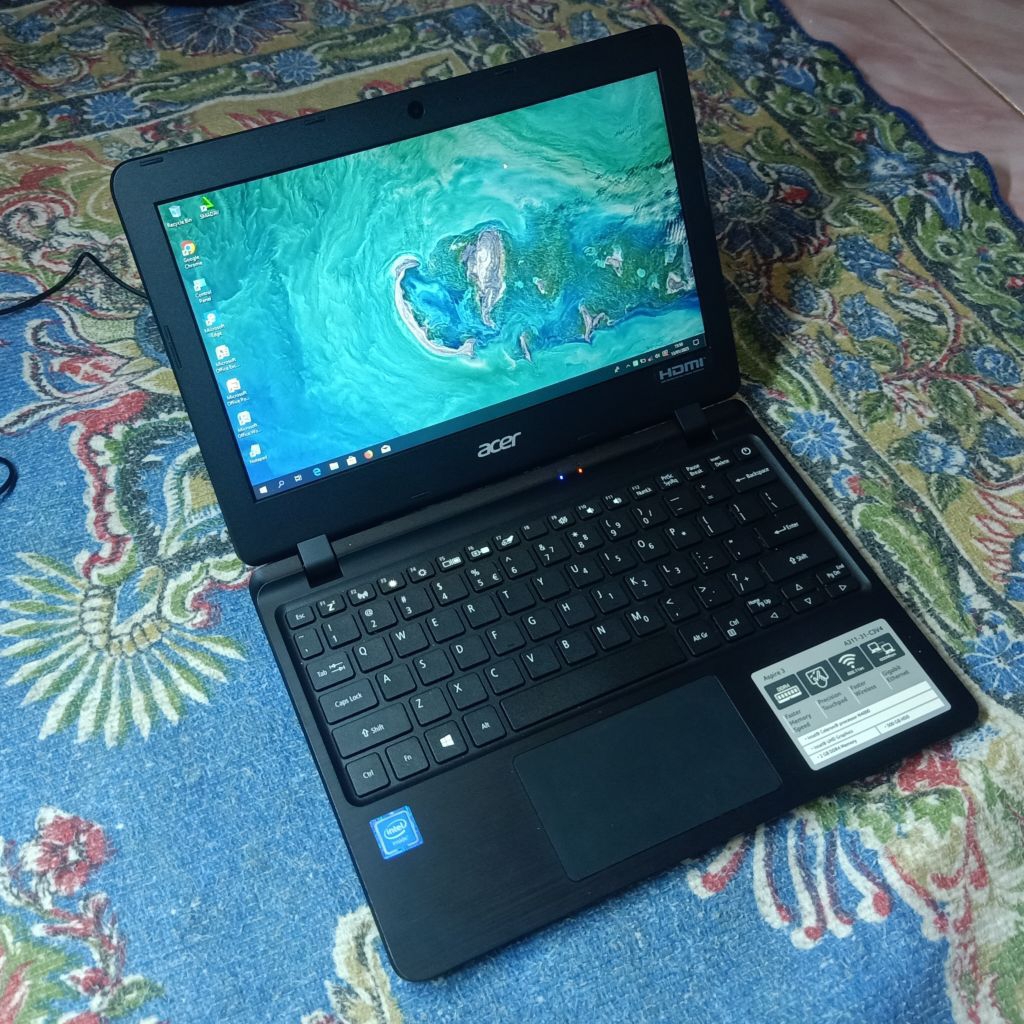 laptop Acer Aspire 3 model A311-31C-3V4