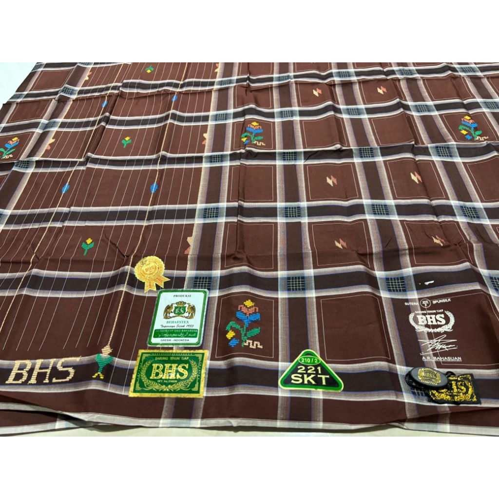 SARUNG BHS SKT GOLD SUTRA SPUNSILK 210