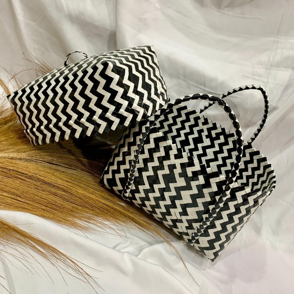 TAS ANYAMAN JALI KERANJANG - KERAJINAN KERANJANG ANYAMAN JALI