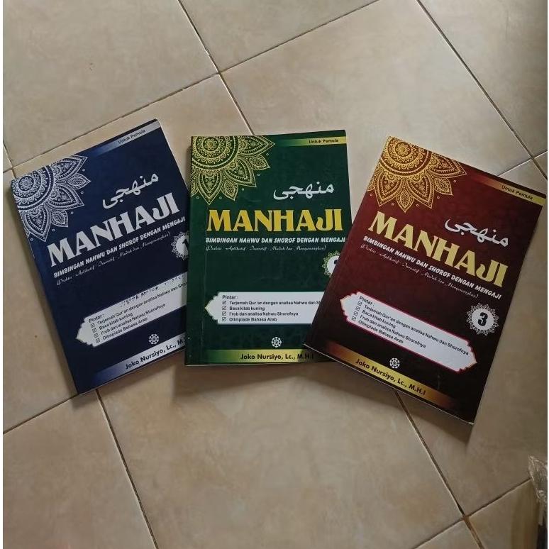 (Preloved) Bundling 3 Buku Belajar Nahwu Shorof dengan metode MANHAJI