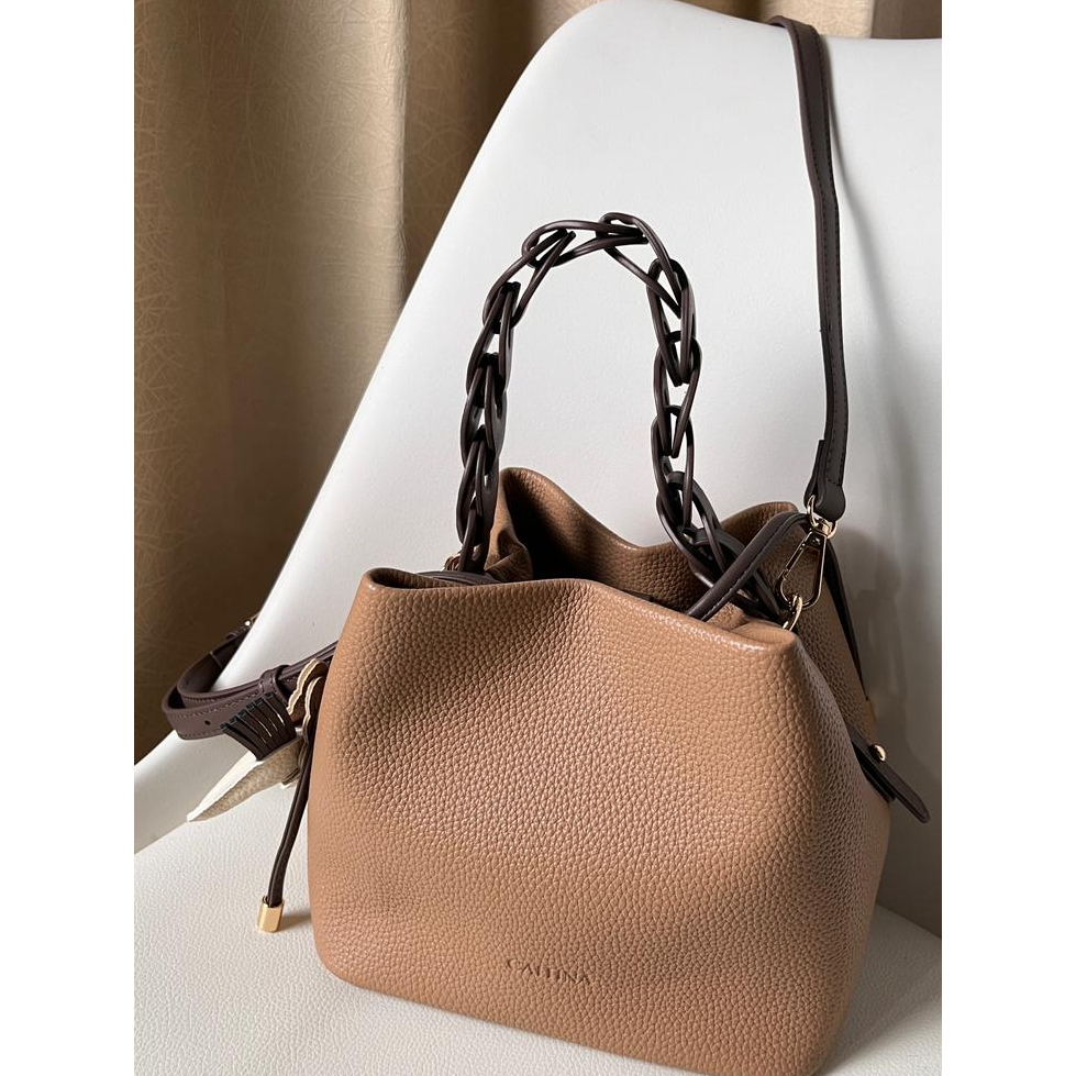 [Preloved] CAITINA BAG Tas Ember Tali Tenun Lucu dengan Pesona Kuda Poni Tas Selempang Genggam