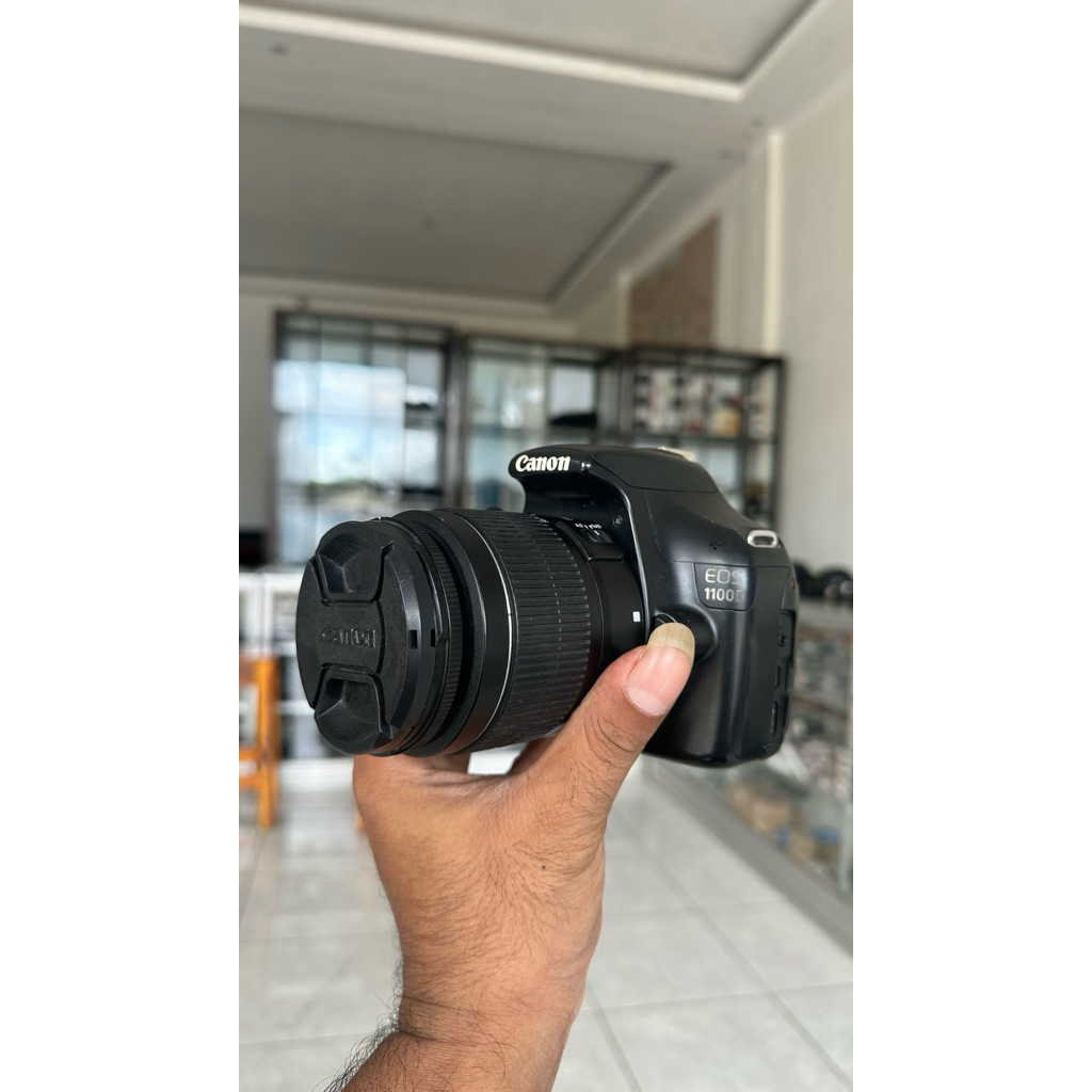 Kamera DSLR Canon 1100D kit