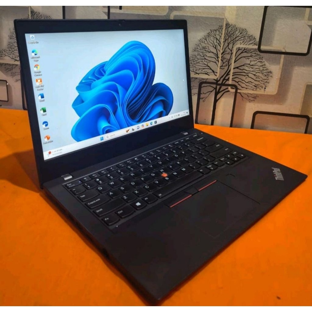 LENOVO THINKPAD T14 G1 Core i7 10510u DUAL VGA