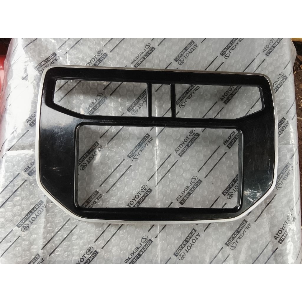 Frame panel Head unit Rush Terios 2018 - 2023 Original