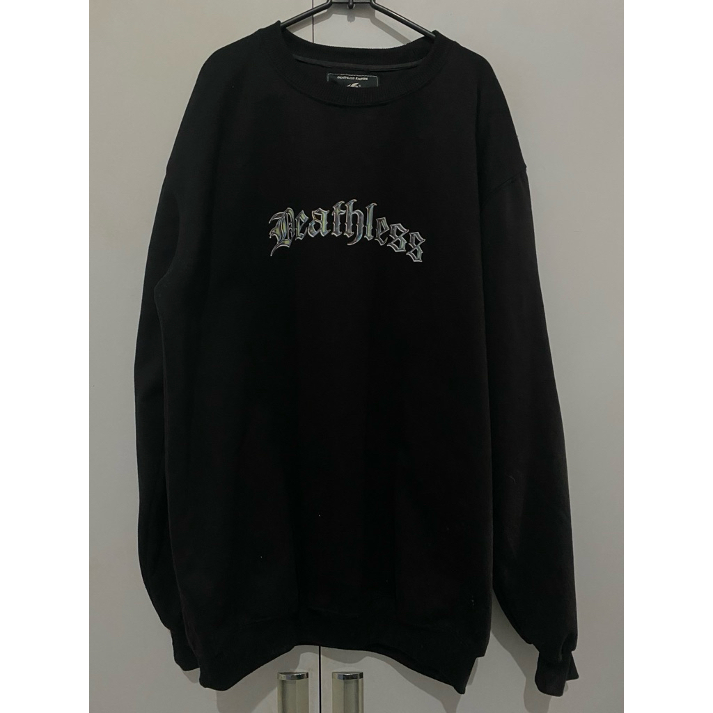 Baju Sweater Deathless Black Preloved