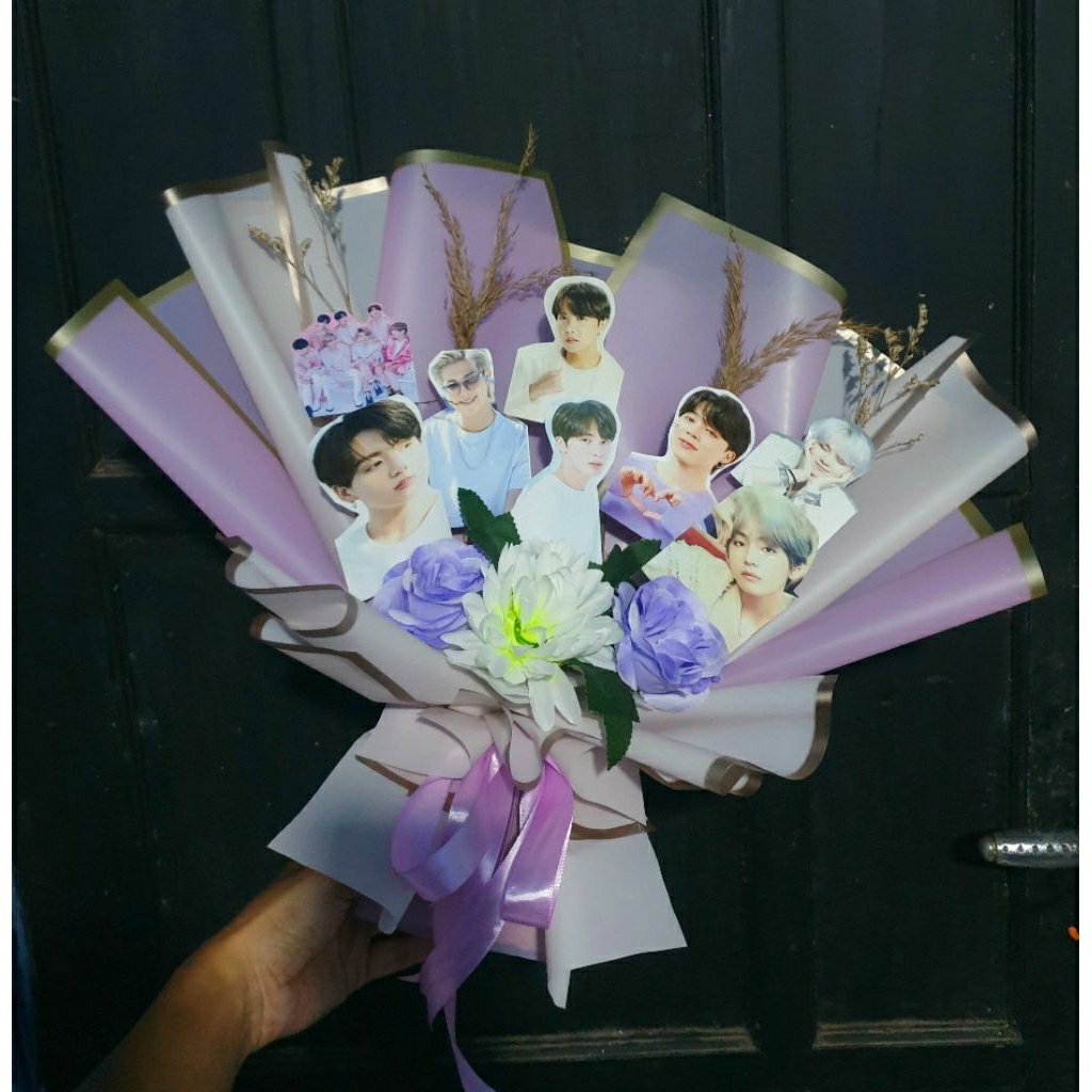 [READY] Buket Foto Cutting KPOP KOREA BTS Wisuda