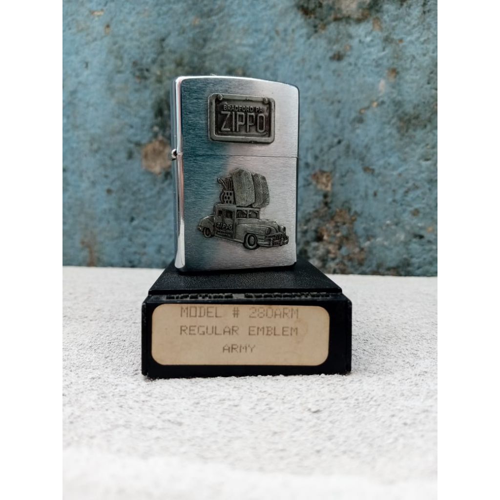 zippo vintage NOS emblem car Romawi 1997