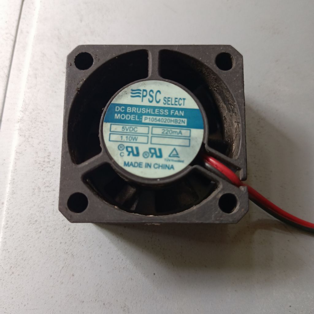 kipas fan DC 5V 4x4cm