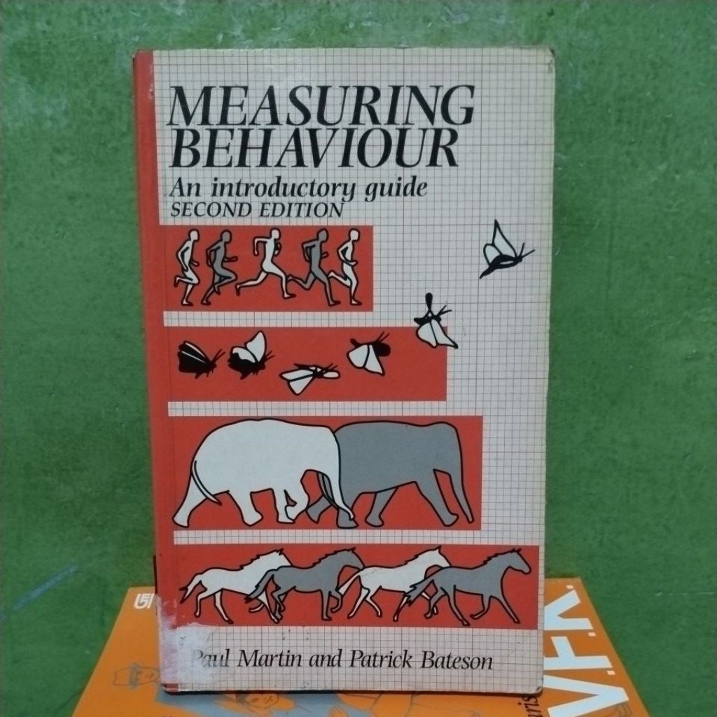 Buku Measuring Behaviour by Paul Martin & Patrick Bateson