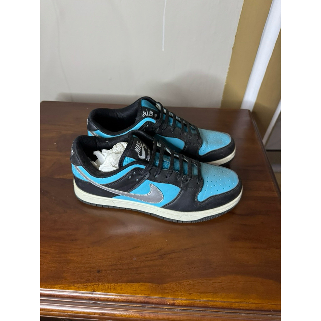 Air Jordan 1 Low University Blue 2023  second