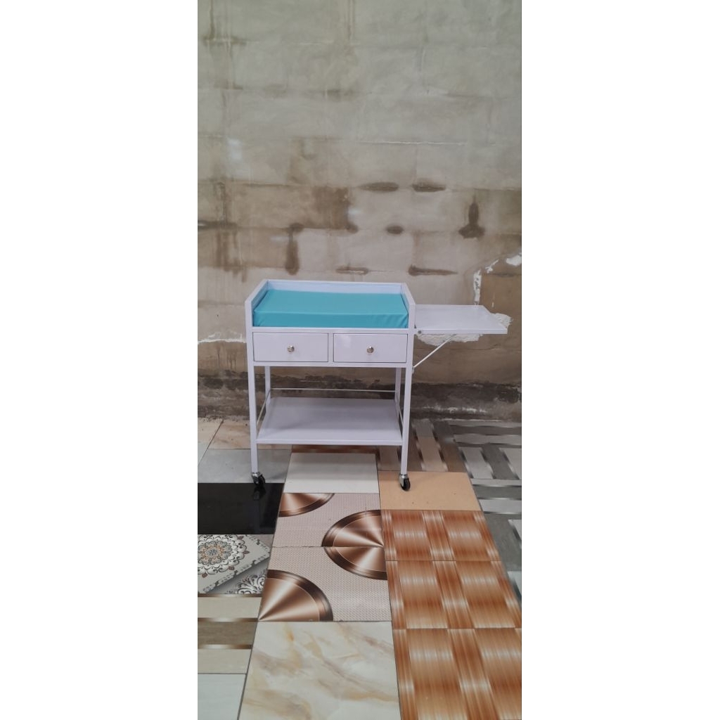 Meja resusitasi bayi mini+lampu