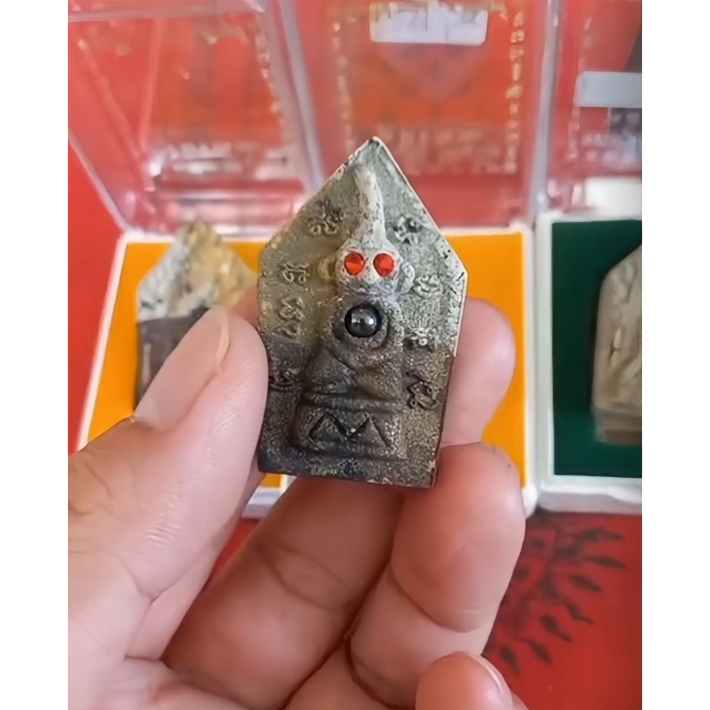 KHUN PHAEN PHRA NGANG - LP KEE