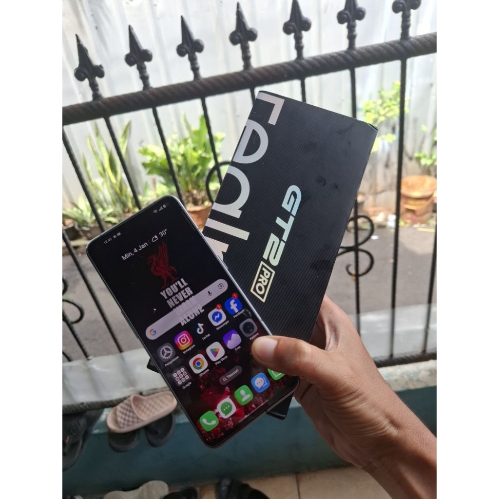Realme GT 2 Pro 12/256 Second