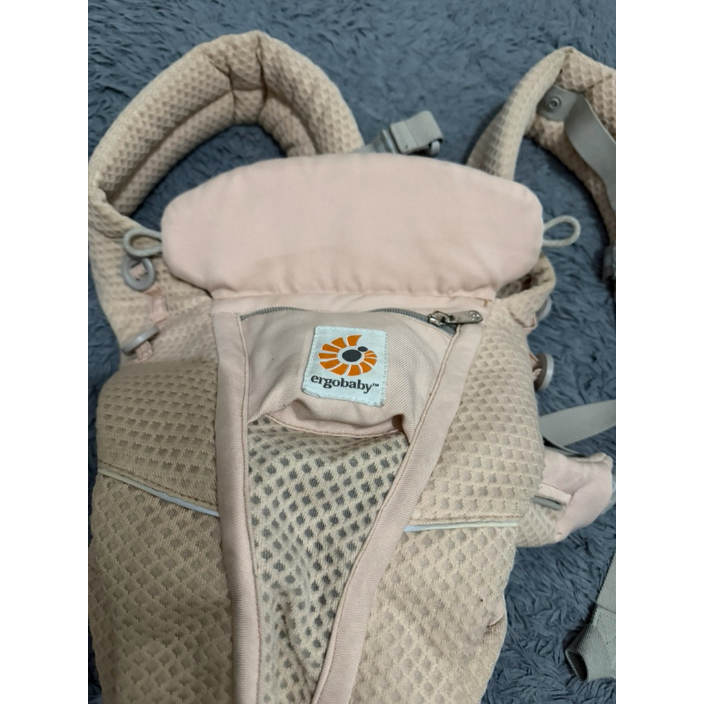 Ergobaby Omni Breeze Preloved