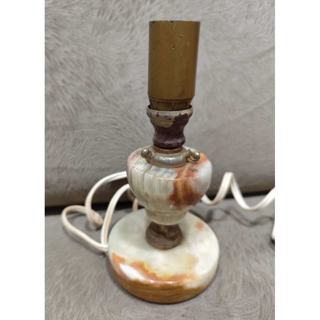 Pajangan Antik lampu meja batu onyx thn80an Vintage jadul langka tinggi:18cm minus kabel dan Chip pa