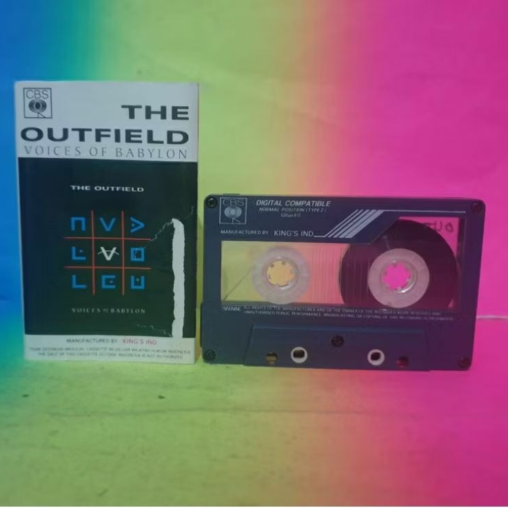 kaset THE OUTFIELD voices of babylon BAGUS murah