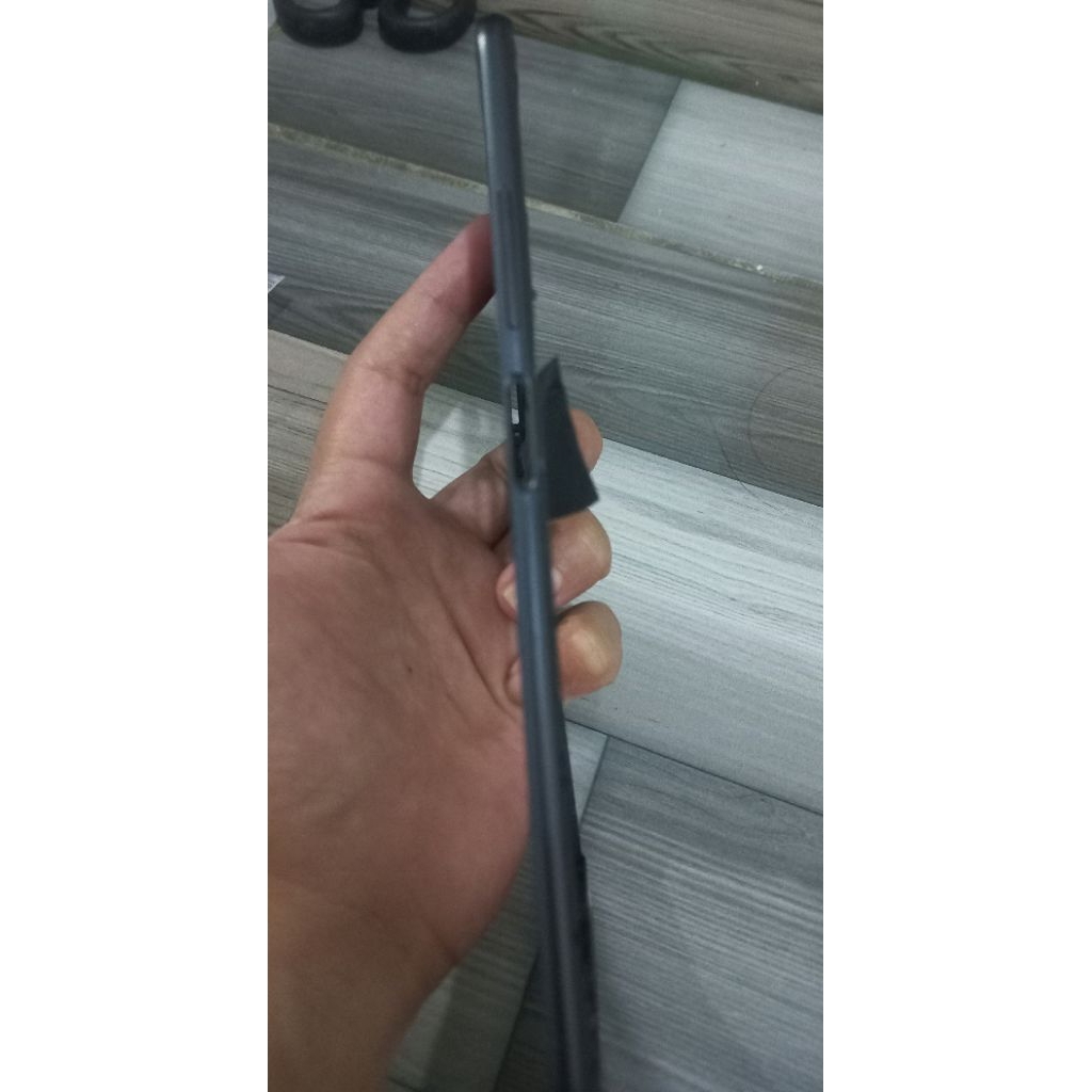 bezzel poco m3 pro 5G ori copotan hp mulus