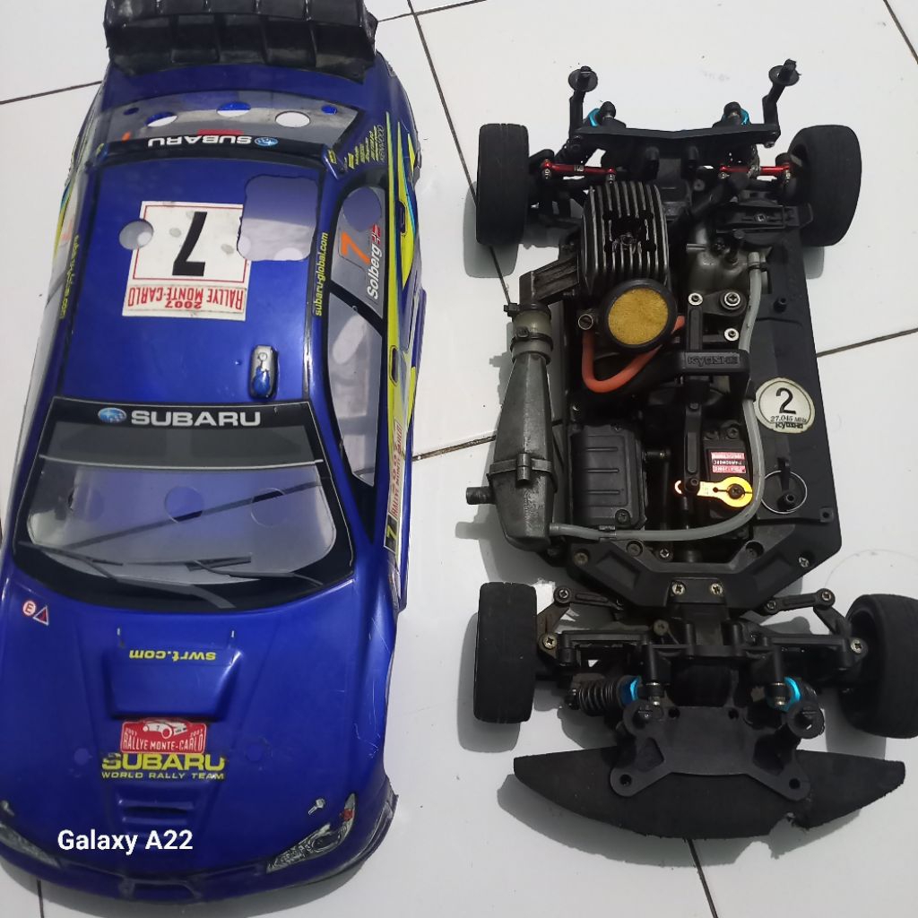 rc car nitro kyosho 1/10