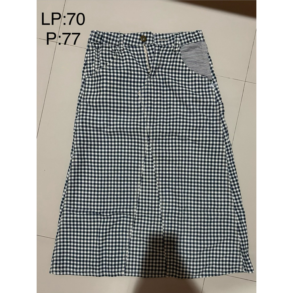 rok kotak kotak / skirt