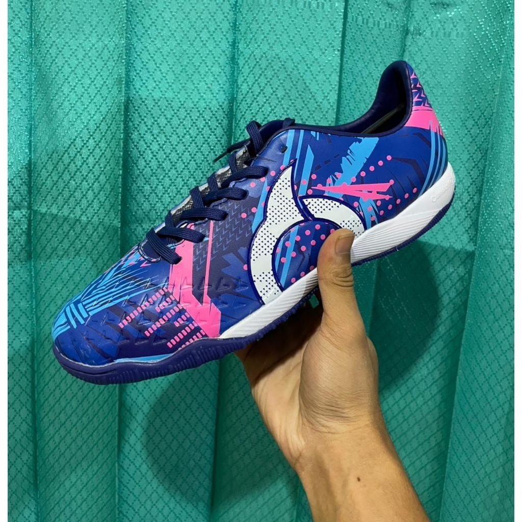Sepatu Futsal Ortus Ori Size 41
