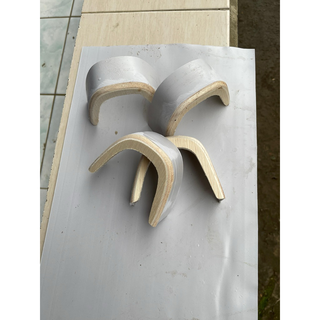 slebor belakang truk canter skala 14/ slebor belakang truk giga skala 14/ truk oleng/miniatur truk