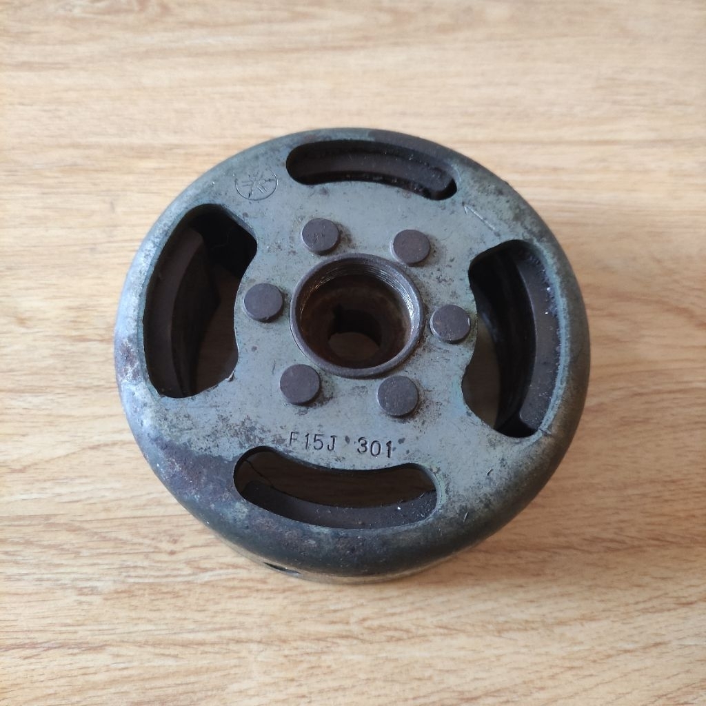 magnet yamaha v80 CDI Original