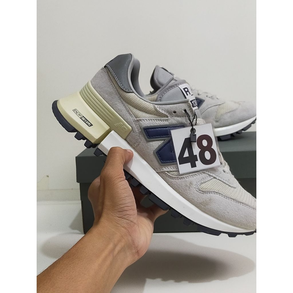 sepatu running pria etalase 48