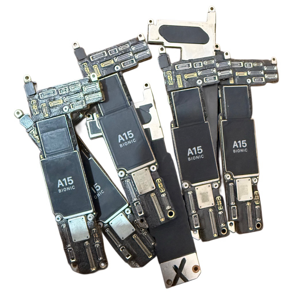 Mesin iPhone 13 Mati total komponen utuh