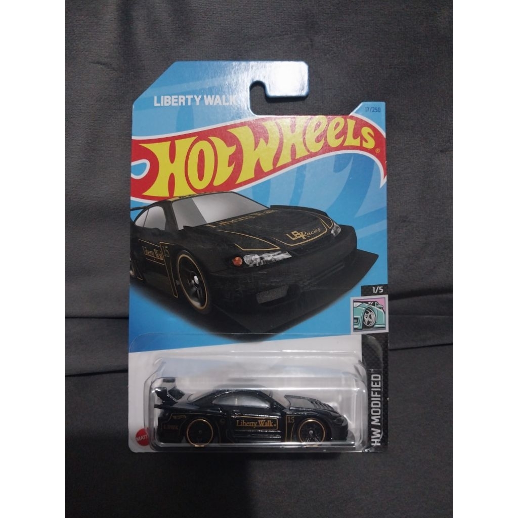 Hot Wheels Nissan Silvia S15 LBWK Hitam Mulus