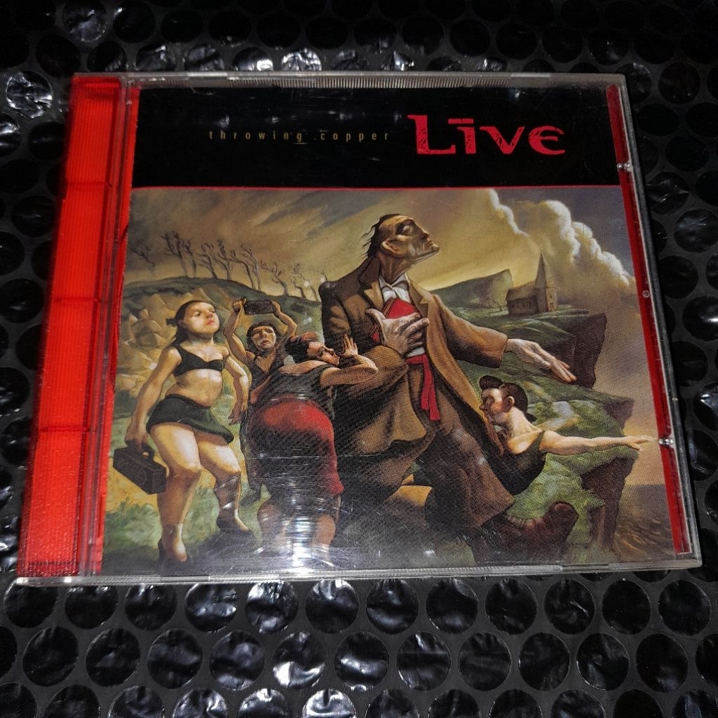 cd LIVE band throwing copper