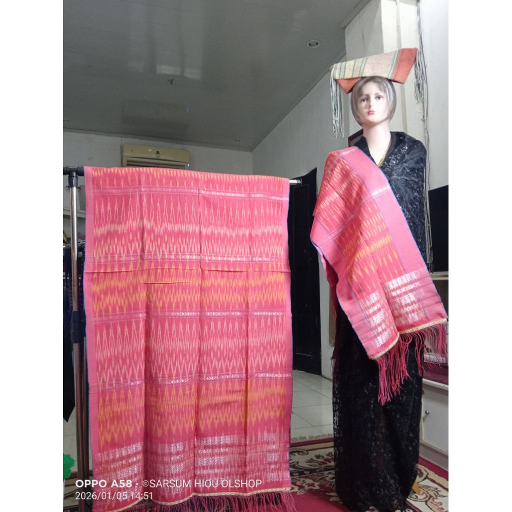 Hiou Ulos Simalungun Tapak Catur