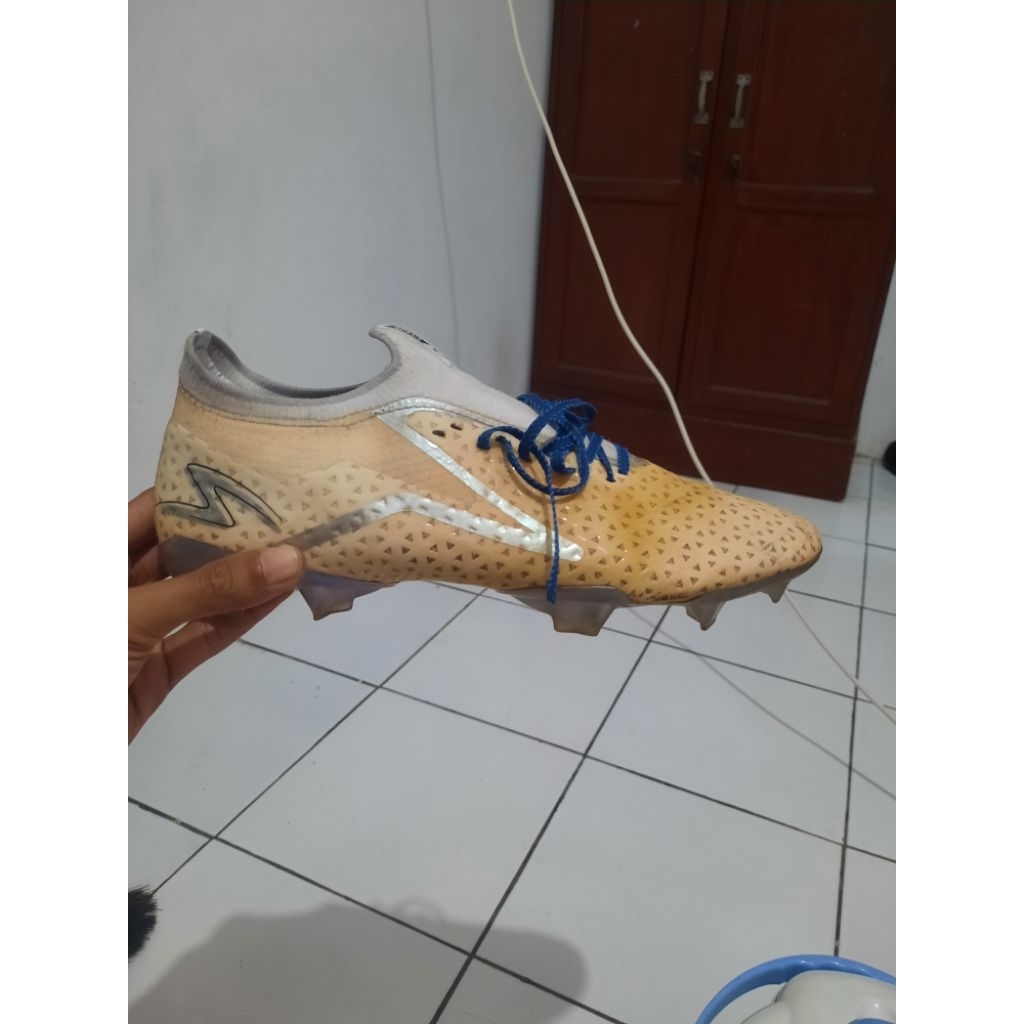 SEPATU SPECS ACCELERATOR ILLUZION 3 ELITE ORIGINAL