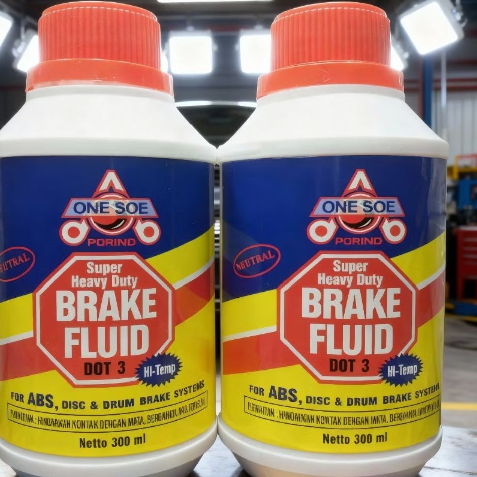 Minyak Rem Motor dan Mobil Warna Merah 300ml DOT3 One Soe