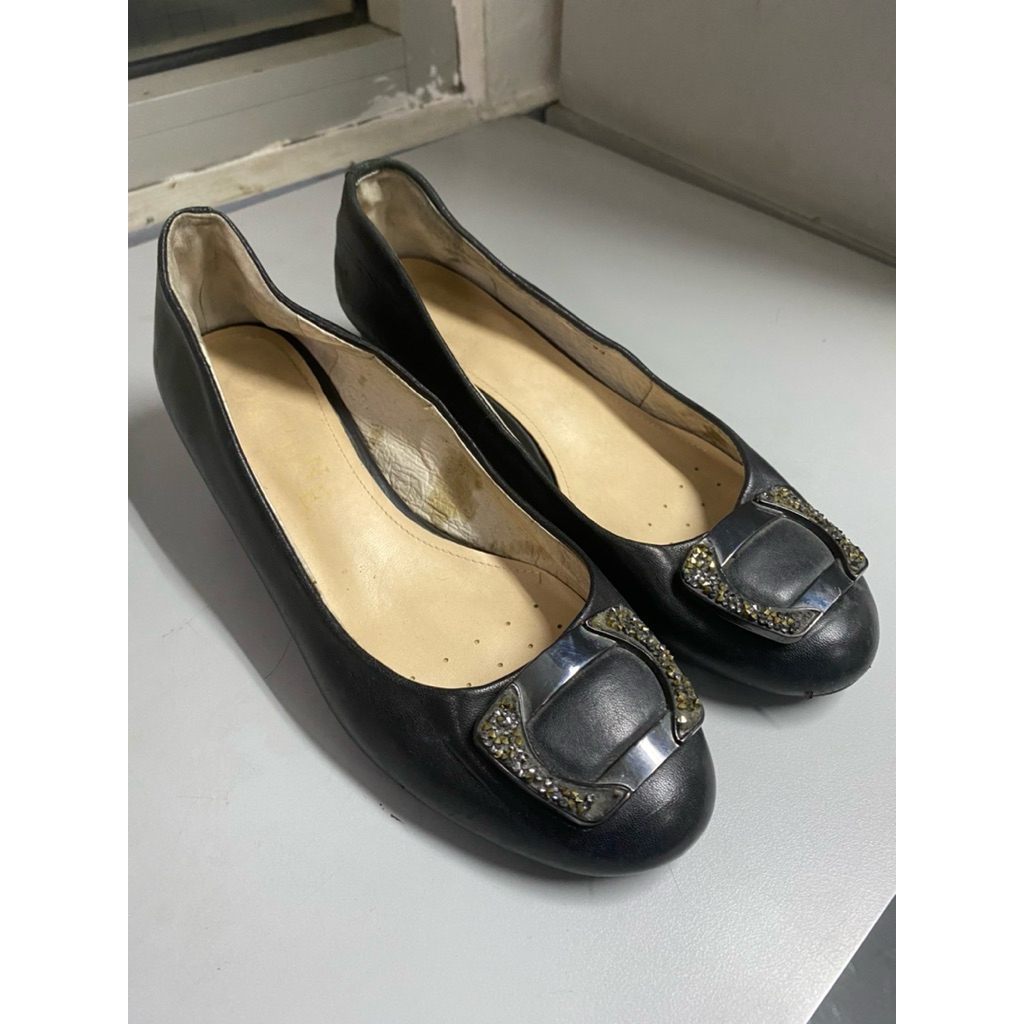 preloved second heels daphne