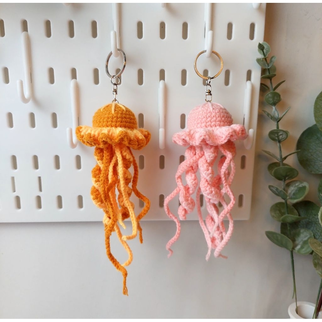 Gantungan kunci rajut | gantungan tas rajut
