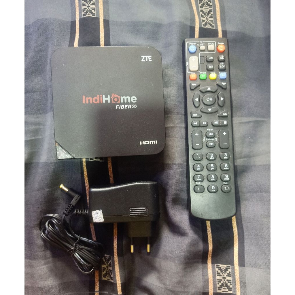 STB Ind.Home B760H Lock masih Original.Second Normal Komplit