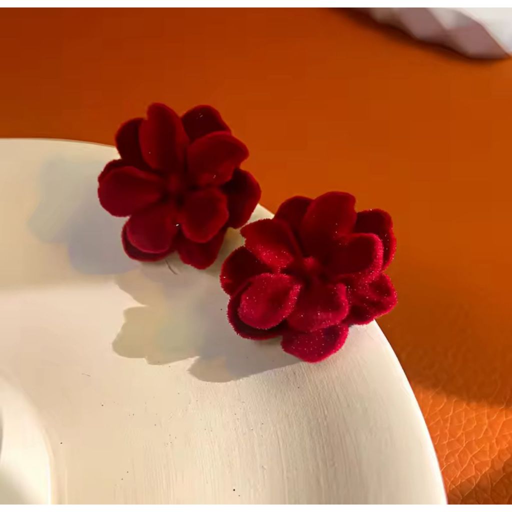 rcsbeauty - Anting bunga merah aksesoris natal imlek anting desain bunga kode ATB22