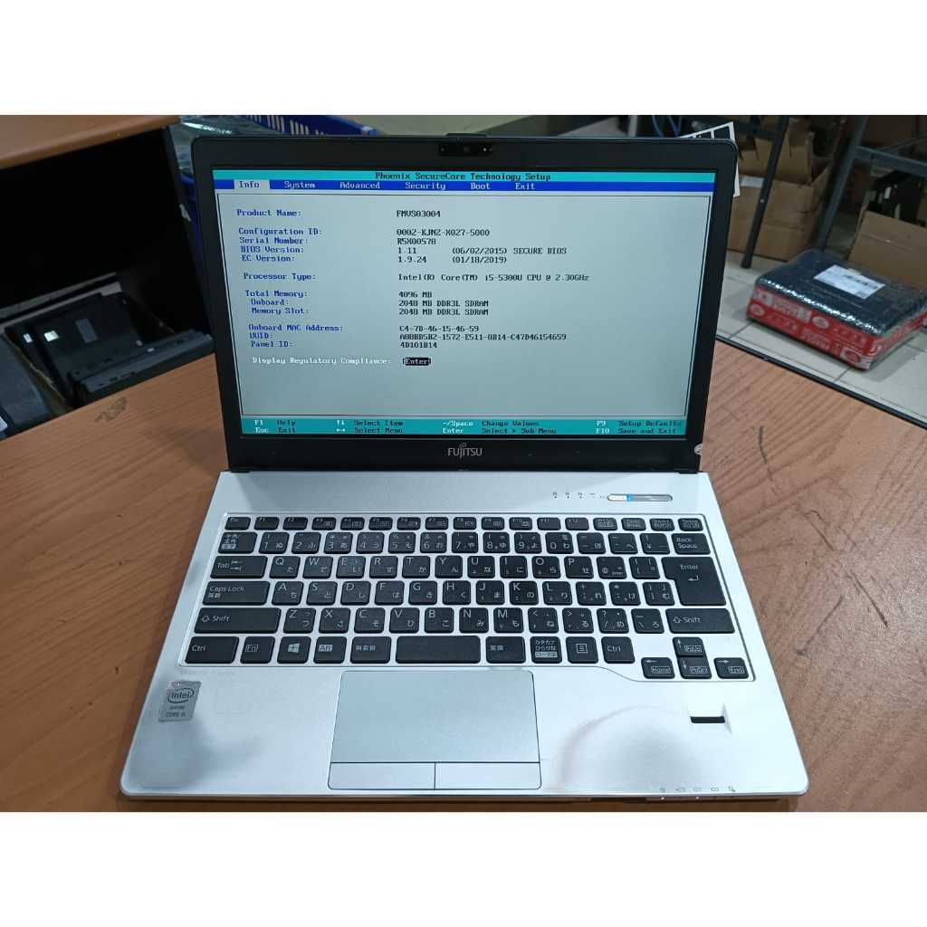 Laptop Fujitsu Lifebook S935 core i5 gen 5