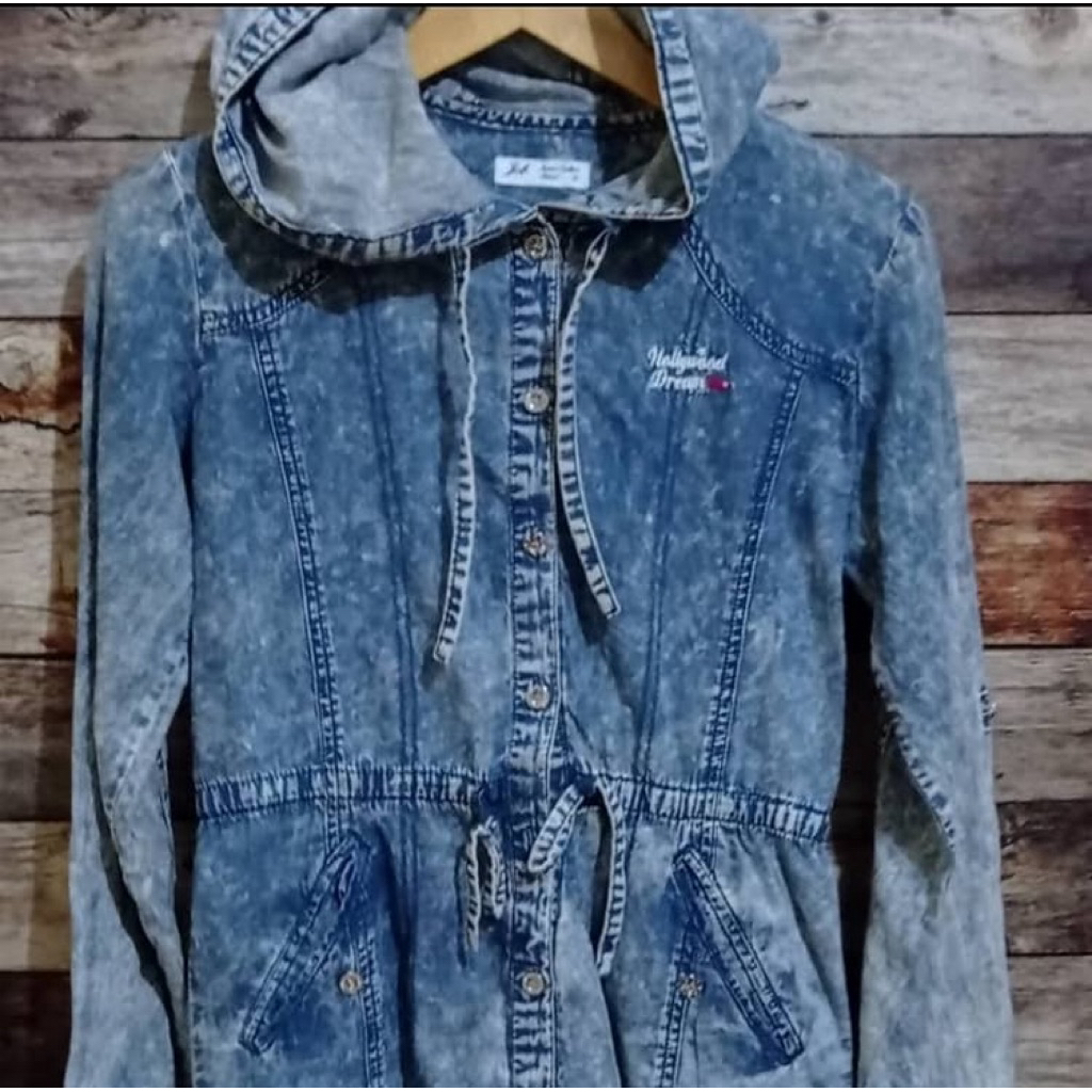 jaket preloved outer biru denim peplum babydoll hoodie holywood branded JCB